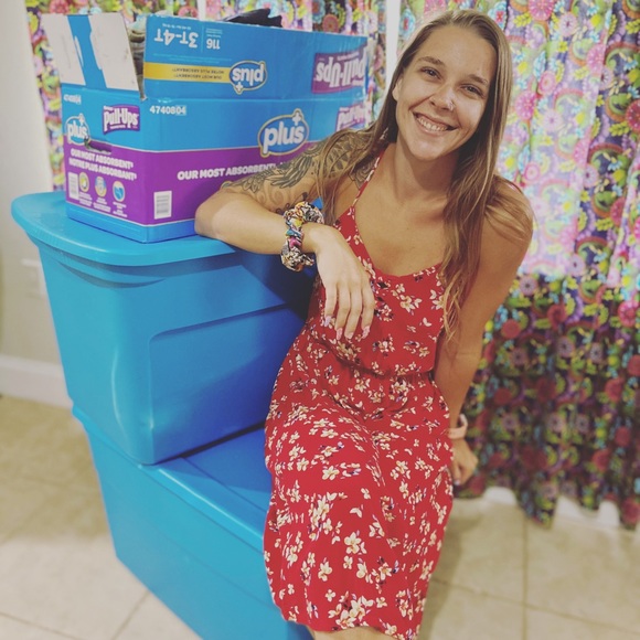 🌻Meet The Seller🌻 - Picture 3 of 7